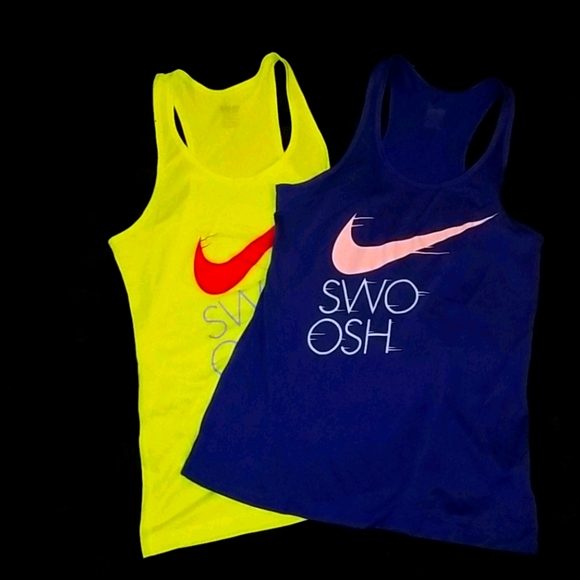 Set of 2 nike drifit tanks - Picture 1 of 2
